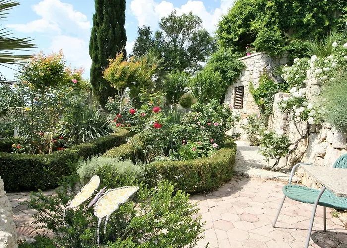 Tolle In Mit Schoenem Garten By Interhome Διαμέρισμα Drasnice