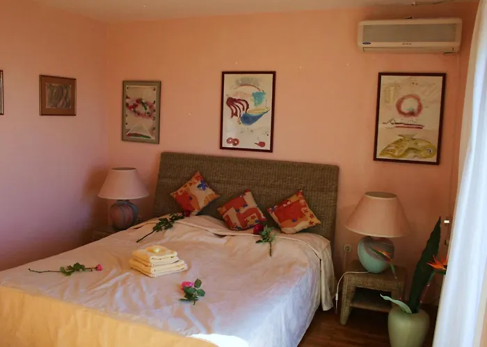 Διαμέρισμα Tolle In Mit Schoenem Garten By Interhome *